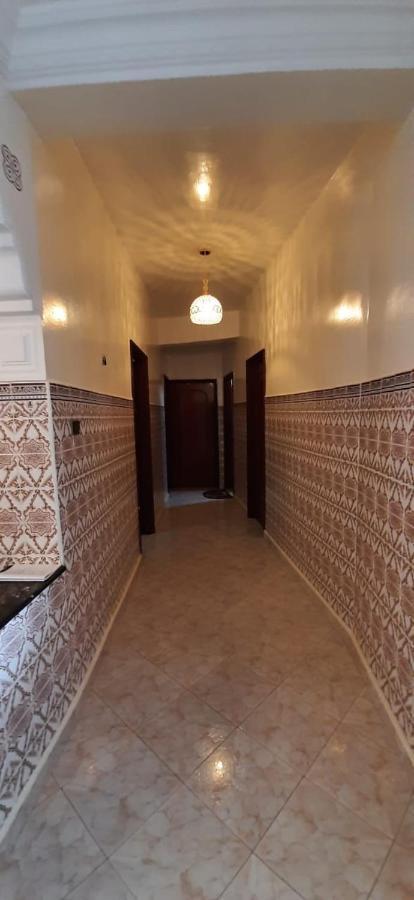 Apartment Oumnia 1 - City Center Tanger Exterior foto