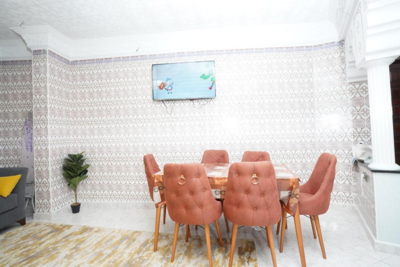 Apartment Oumnia 1 - City Center Tanger Exterior foto